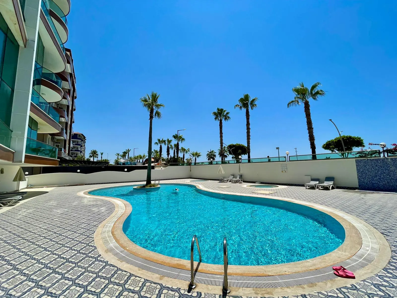 Swimming pool